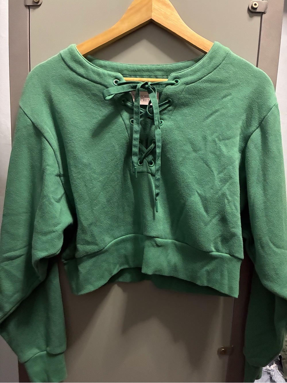 Victoria's Secret Lace-Up Cropped Sweatshirt in Emerald Green